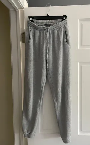 Joggers thumbnail 1