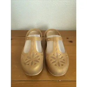 Crocs Isabella Clogs Womens Sz 7 Dark Gold Cutout Comfort Casual Mary Jane Shoes thumbnail 2