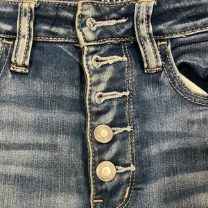 American Eagle Jeans thumbnail 2