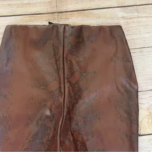 Nasty Gal faux leather snake print size 4 leggings NWT Pull On Pants thumbnail 12
