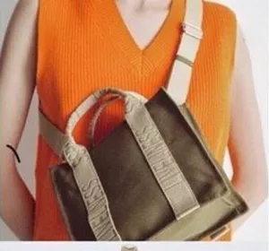 ✨ZARA LIVELINESS TEXT CANVAS MINI TOTE BAG✨ thumbnail 1