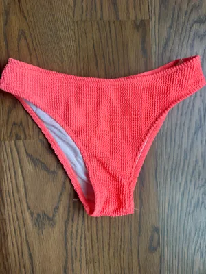 Amazon Bikini Set thumbnail 2