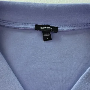 Express Womens Lavender V-Neck Sweatshirt and Cargo Jogger Set Small thumbnail 5