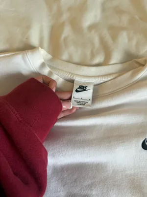 White Nike Sweatshirt Crewneck thumbnail 2