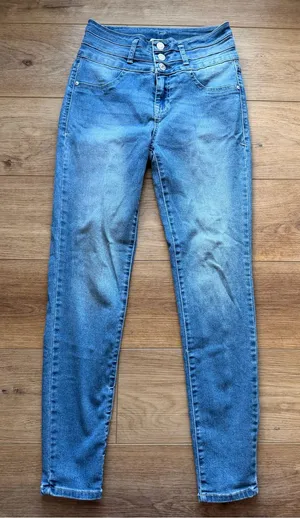 Angels Forever Young SuperShape Skinny Jeans thumbnail 1