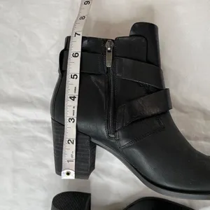 Ecco Womens Black Shape 55 Zip up Leather Mid Cut Boots Size 39 thumbnail 11