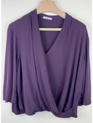 M.M.LaFleur Deneuve Top +2 Aubergine Purple Faux Wrap Italian Crepe Blouse thumbnail 2
