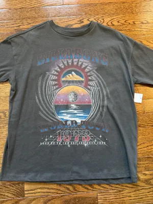 Billabong Top Short Sleeve Graphic thumbnail 1