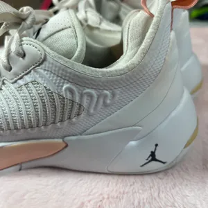 Jordan Nike Air Women’s size 6 thumbnail 5