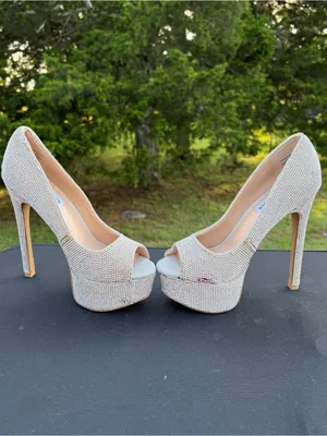 Steve Madden Silver Crystal Peep-Toe Platform Heels Sz 6 see pics for condition thumbnail 4