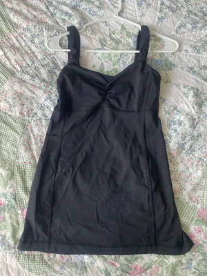 Lululemon dress thumbnail 1