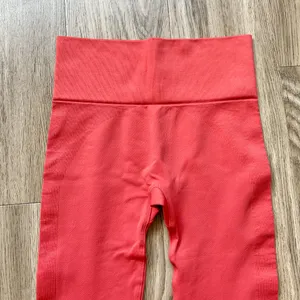 SET Active Sculptflex Seamless Leggings Coral Pink Size XS thumbnail 4
