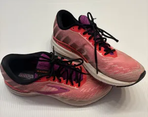 Brooks Ravenna 10 Running Shoes Womens 9.5 Pink Coral Purple GuideRails Sneakers thumbnail 1