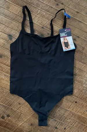 Maidenform Womens Seamless XL thong Shapewear thumbnail 1