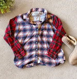 American Eagle 100% cotton plaid flannel size M 🍂 thumbnail 1