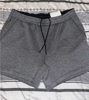 American Eagle Men’s shorts thumbnail 1