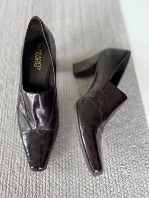 Vintage Franco Sarto Dark Brown Croc Embossed Faux Leather Block Heels Shoes 10 thumbnail 1