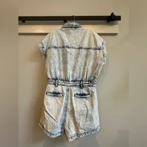 BLANK NYC Acid Wash Denim Romper size Large thumbnail 2
