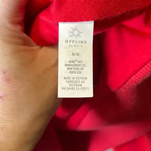 Offline Aerie Women's Red Camo Sherpa Cropped Zip Up‎ Jacket Size Medium thumbnail 6
