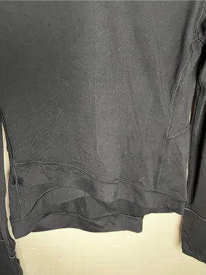 Lululemon Close To‎ Crossing Black Rulu Long Sleeve Athletic Top thumbnail 5