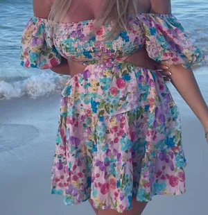 Beginning Boutique Floral Dress thumbnail 1