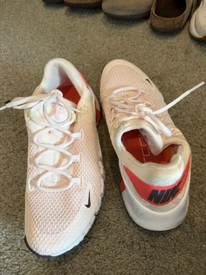 Nike Pink Sneakers Women’s thumbnail 2