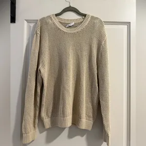 Aritzia TNA Beaumont Sweater Size M thumbnail 2