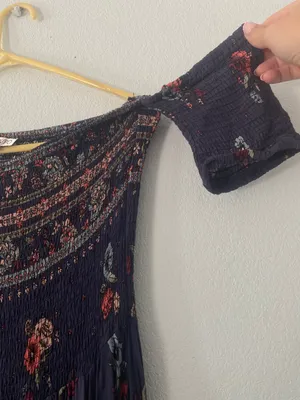 Dress thumbnail 4