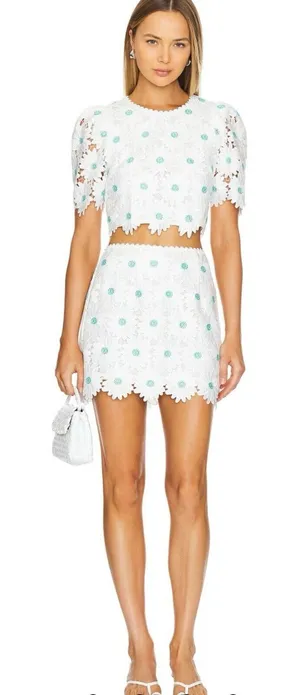 Saylor‎ Yenela Mini Skirt in White Daisies Size Large Embroidered Lace thumbnail 1