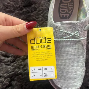 Hey Dude Shoes thumbnail 5