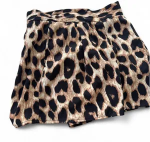 Akira high rise shorts leapord size small NWOT thumbnail 1