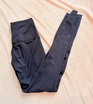 Black Patterned Lululemon Leggings Size 2 thumbnail 1
