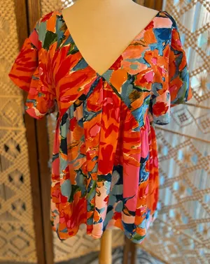 Entro Floral Babydoll V-Neck Ruffle Sleeve Women's Top thumbnail 1