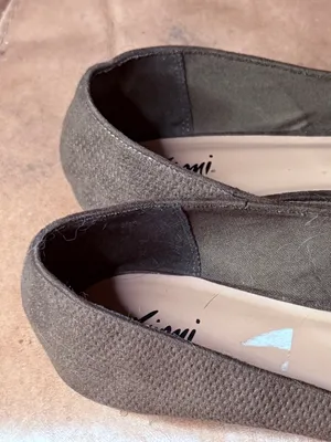 Fioni Flats Size 8.5 thumbnail 2