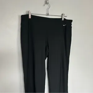 Nike Dri-FIT Black Athletic Pants Joggers Women’s Medium Stretch thumbnail 4