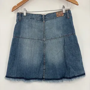 Y2K Paris Blues Distressed Denim Mini Skirt Sz 3 Grunge Indie Sleaze Festival thumbnail 5