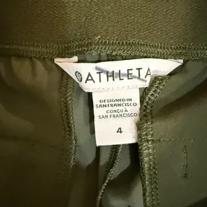 Athleta Cosmic Kick Flare Pant Womens 4 Green High Rise Athleisure 981485 thumbnail 6