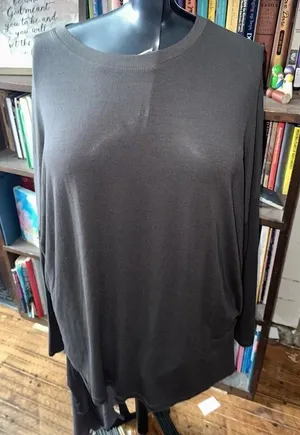 Athleta gray oversized S flowy Athleisure long sleeve top thumbnail 1