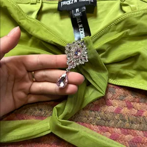 Trickz N Treatz Dolls Kill Green Mesh Wrap Costume Toxic Birnet Spears thumbnail 3