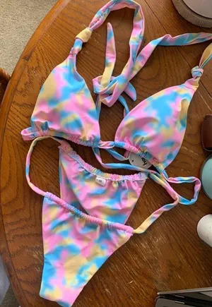 Haute Bikini Tie-Dye Ersa Set thumbnail 1