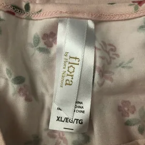 Flora Nikrooz Pink Floral Print Tank Top and Shorts 2 Piece Pajama Set NEW thumbnail 5