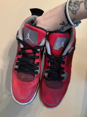 Air Jordan 4 Retro GS 'Toro Bravo' 2013 thumbnail 3