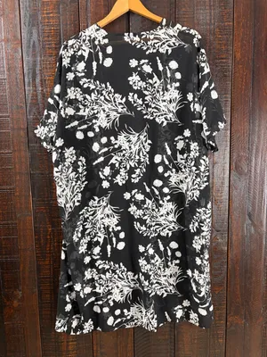 Calvin Klein Black White Floral Chiffon Cover-up Cardigan NWT 4 thumbnail 4