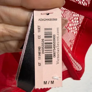 Victoria's Secret Red Very Sexy Deep V Corset Lace Bra Sz M NWT thumbnail 8