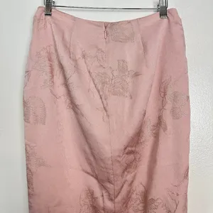 HOUSE OF CB Luisette Floral Satin Midi Skirt in Pink Metallic Size Small thumbnail 10