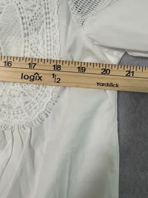 Boutique Short-sleeve Lace Poplin Blouse - White thumbnail 2
