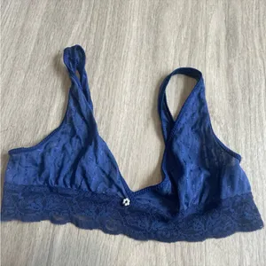 Elegant Navy Lace Bralette Blue thumbnail 1