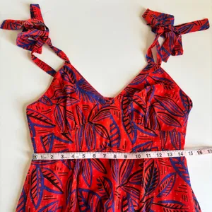 Alexis x Target Red Tropical Leaf Dress Women’s Medium NWT Asymmetrical Hem Boho thumbnail 6