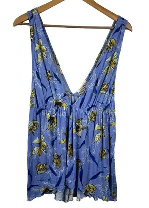 Urban Outfitters Isla Plunge Babydoll Top Size Medium thumbnail 4