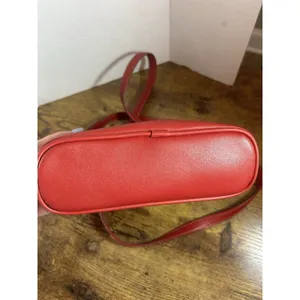 Liz Claiborne Red Crossbody Purse Gold Tone Hardware Flap Bag Classic Chic thumbnail 8